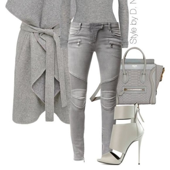 (SOLD) $259 *NEW* FENDI Gray Shield Ladies Sunglasses - Picture 13 of 16